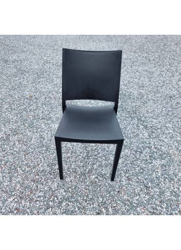 chaise Corbion noire