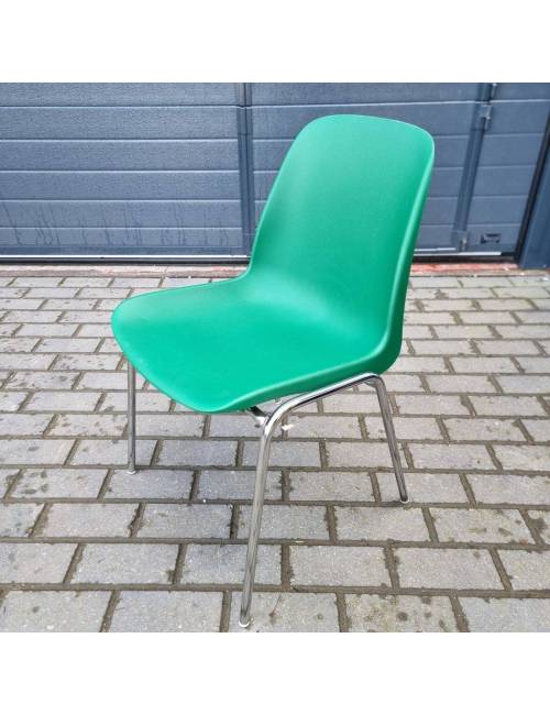 Cuzy stacking chair