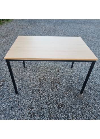 table de Cantine plateau hêtre, piétements noirs - 120x80 cm